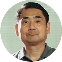 池袋一典卓越教授の顔写真