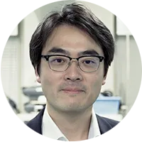 兼橋真二准教授の顔写真